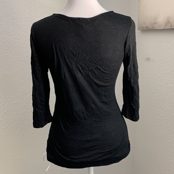 NWOT Surrealist 3/4 sleeve v-neck tee style name Madison - Picture 3 of 7